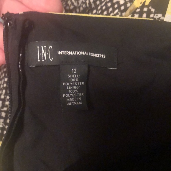 Pretty Flowing Dress by INC International Concepts Size 12 - Picture 15 of 17